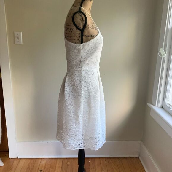 Francesca’s white lace dress size M - Picture 4 of 16
